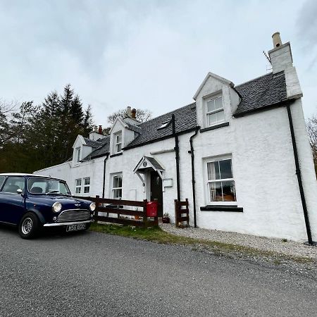 1 Keepers Cottage Skeabost Bridge Isle Of Skye Zewnętrze zdjęcie