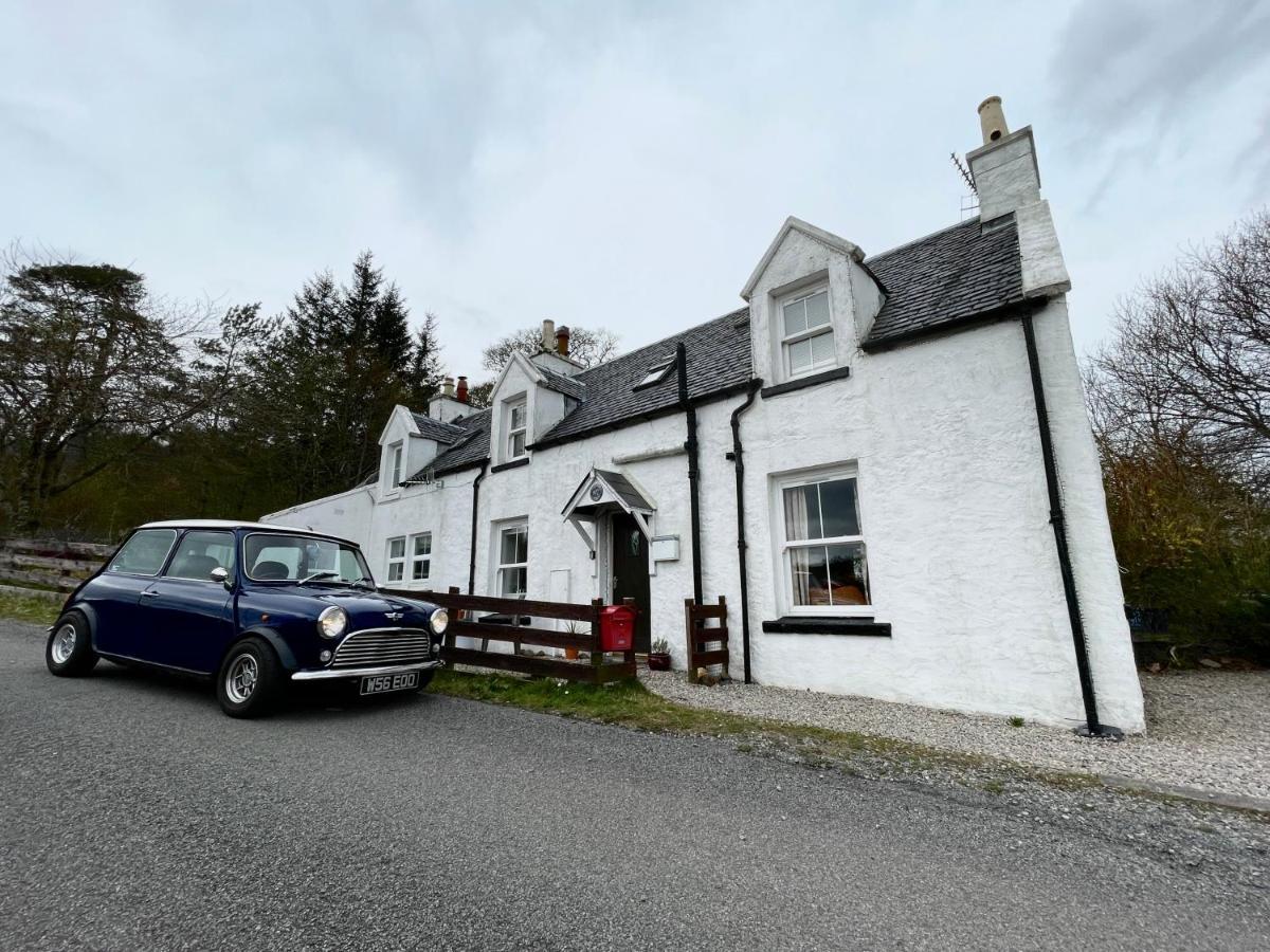 1 Keepers Cottage Skeabost Bridge Isle Of Skye Zewnętrze zdjęcie